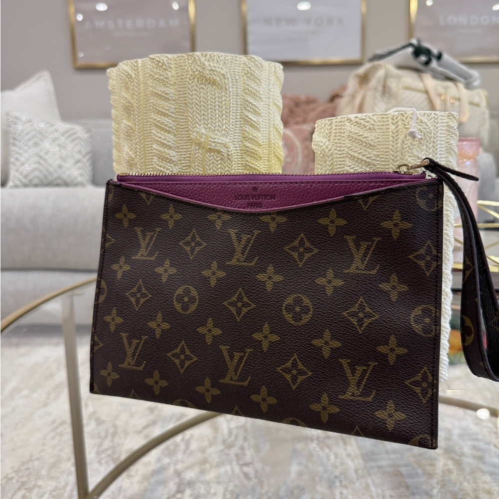 Louis Vuitton Brown Monogram Clutch